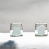 Vaso de vidrio soplado transparente con mancha blanca  colección brochazo